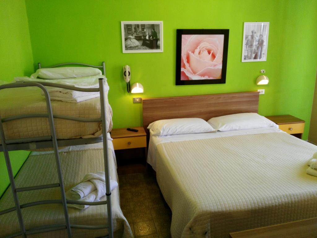 Hotel Simon Rimini Dış mekan fotoğraf